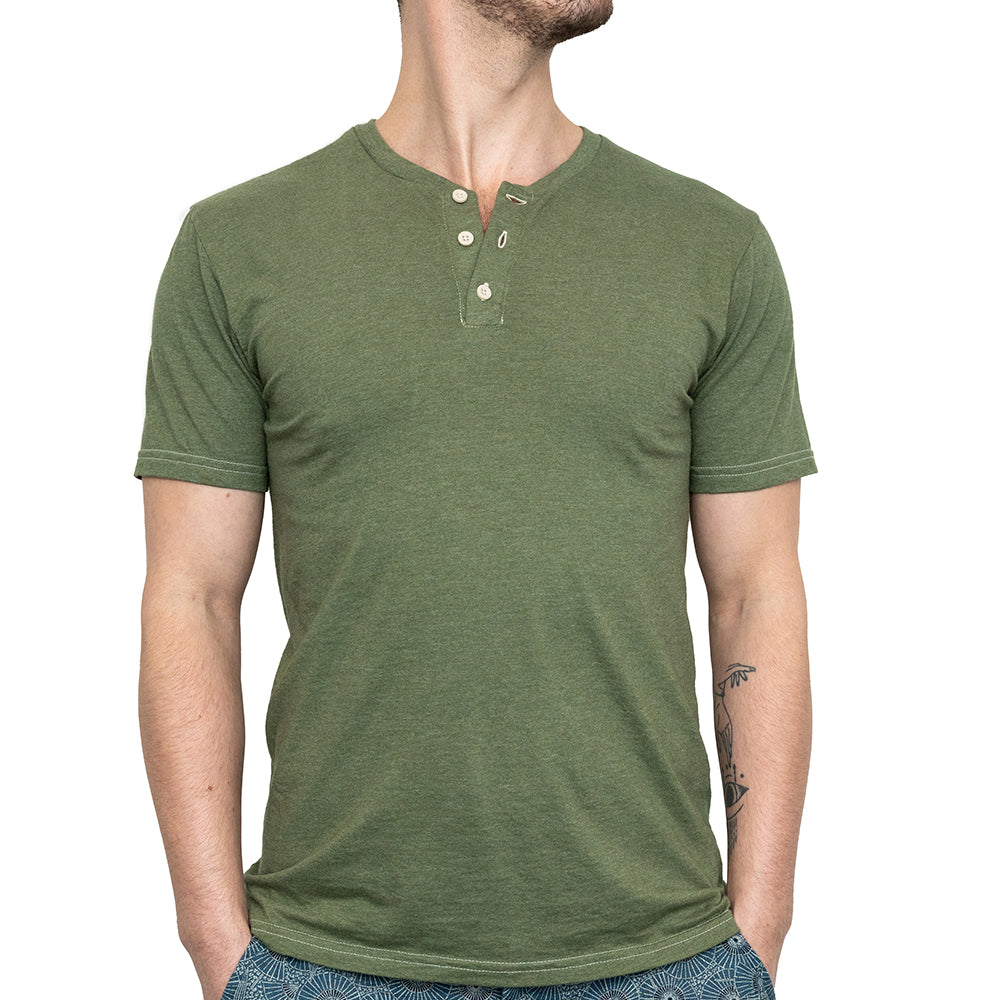 Short Sleeve Henley Tee in Army Green Heather