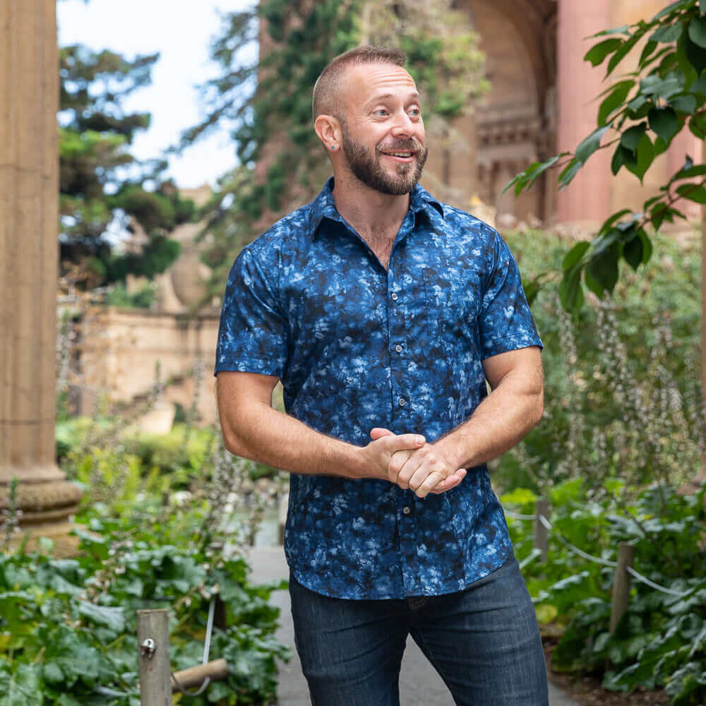 SMOKEY Short Sleeve Shirt in Indigo Blue Marbled Print