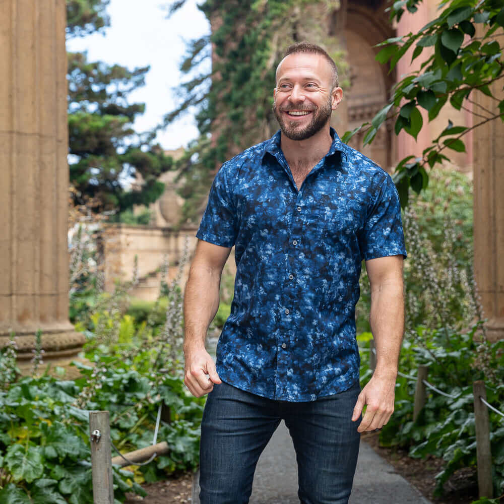 SMOKEY Short Sleeve Shirt in Indigo Blue Marbled Print