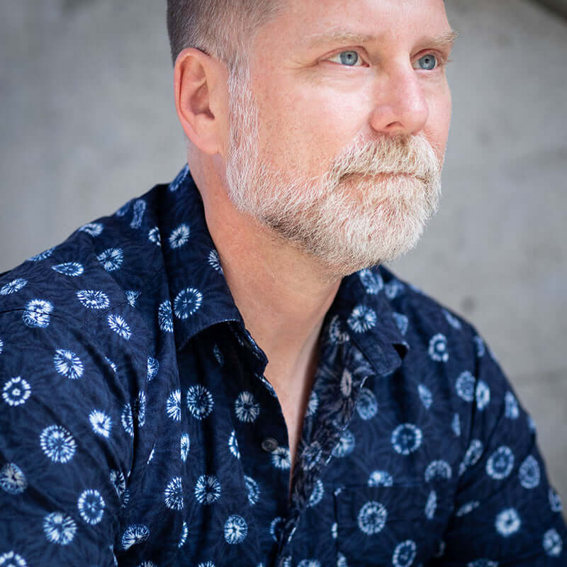 KARLTON Short Sleeve Shirt in Navy Blue Japanese Shibori Print